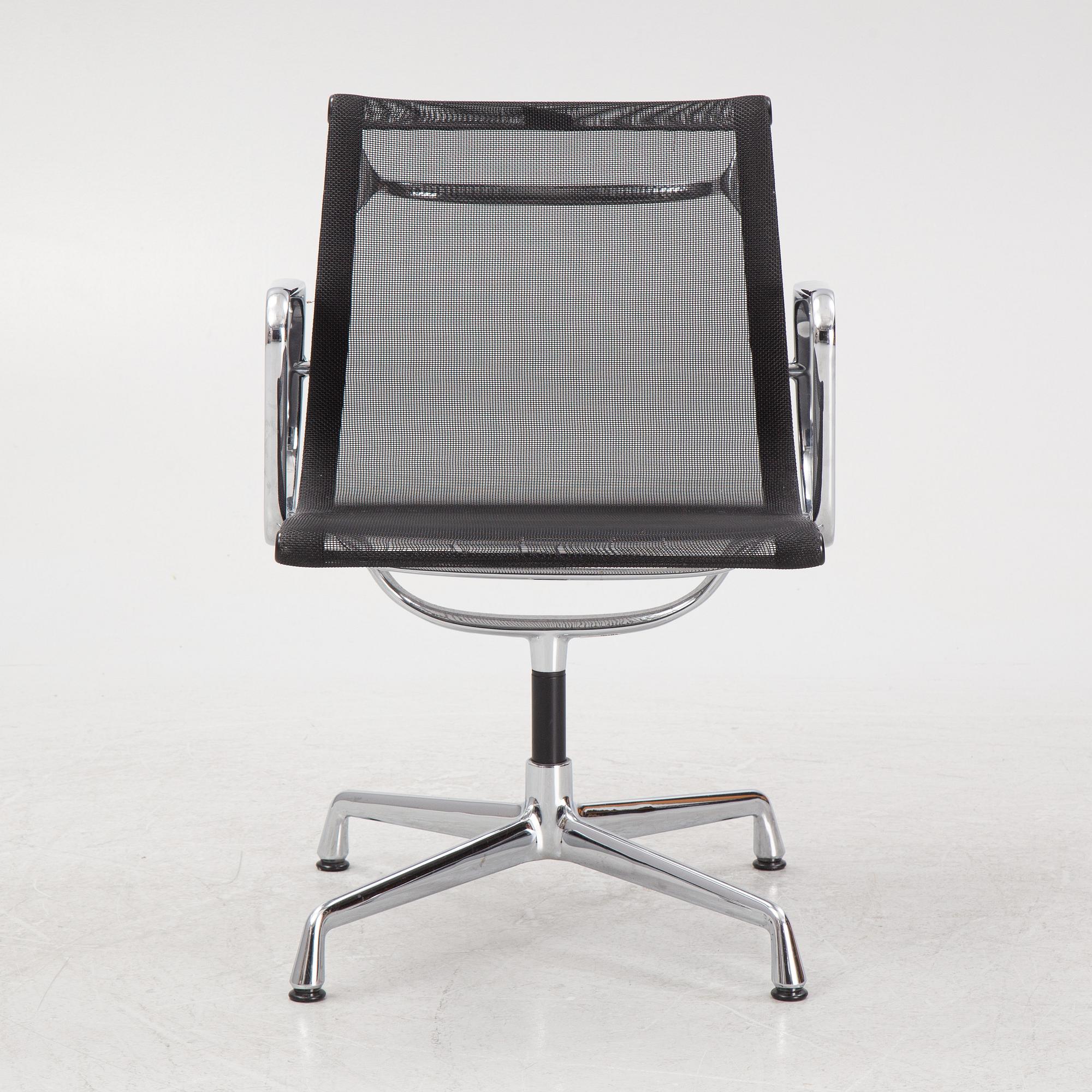 Charles & Ray Eames, karmstol, "EA108", Vitra, 2009.