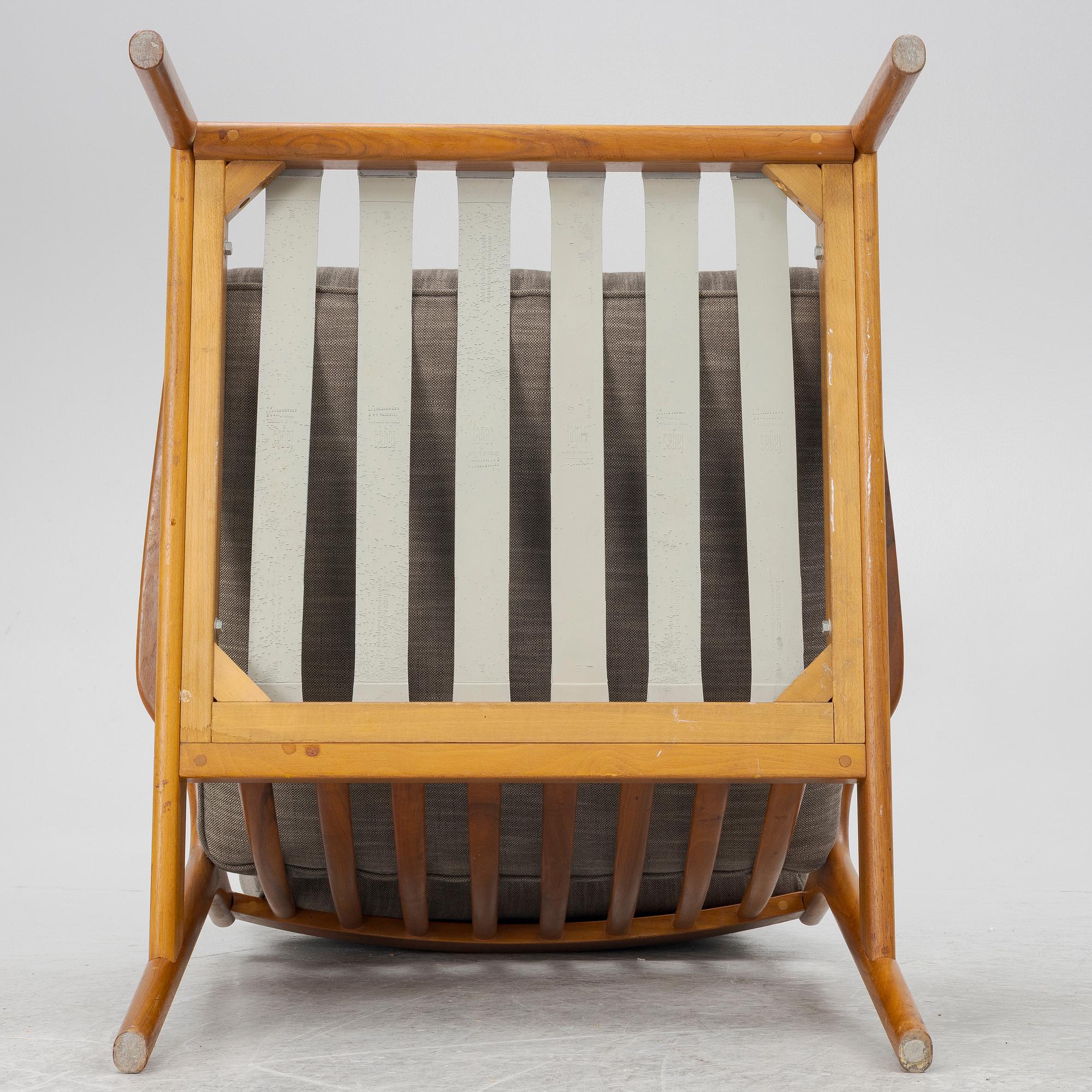 Folke Ohlsson, armchairs, a pair, "USA 75", Dux.