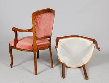 KARMSTOLAR SAMT BORD, rokokostil, 1900-talets andra hälft.