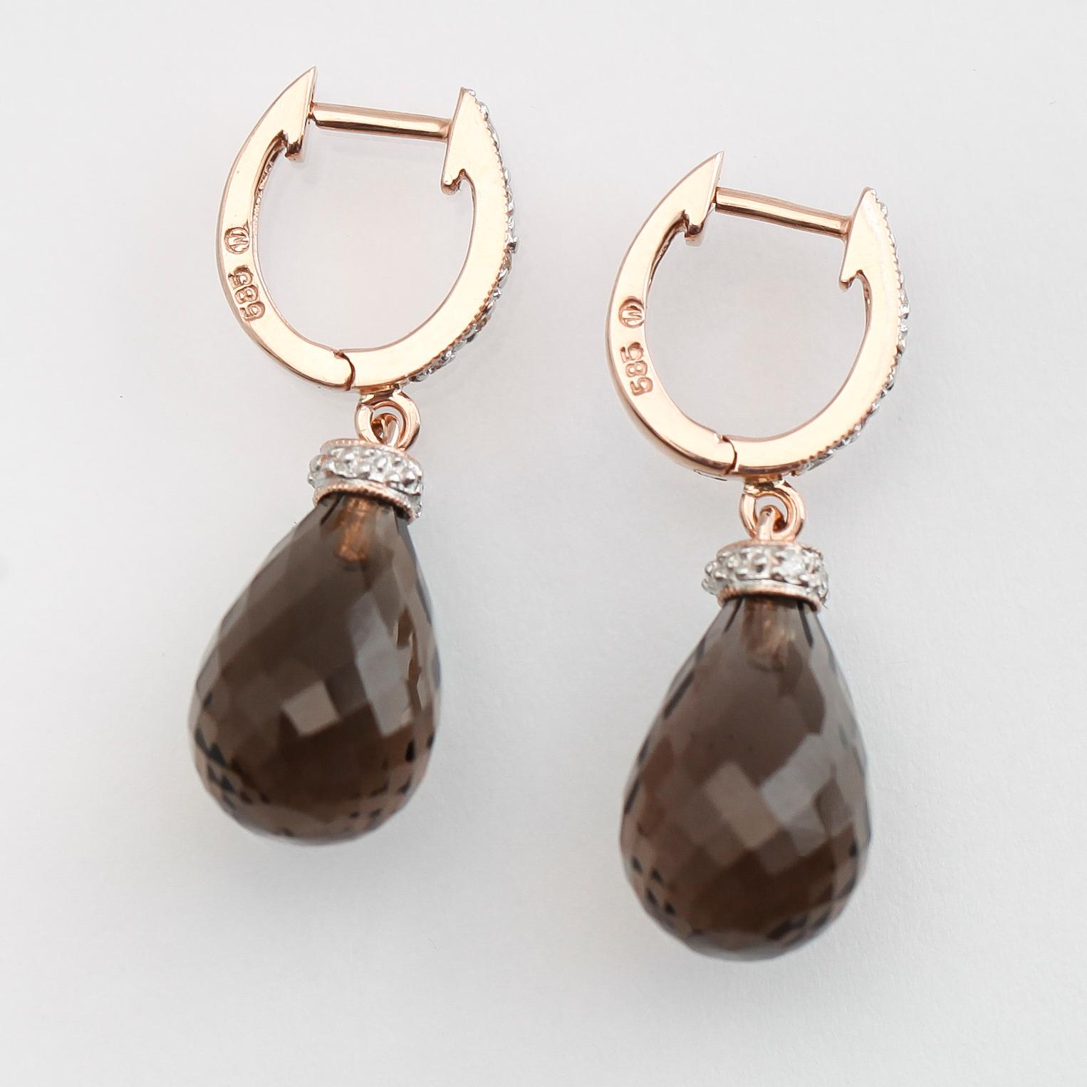 ÖRHÄNGEN, 1 par, 14K roséguld, diamanter och bruna rökfärgade topaser.