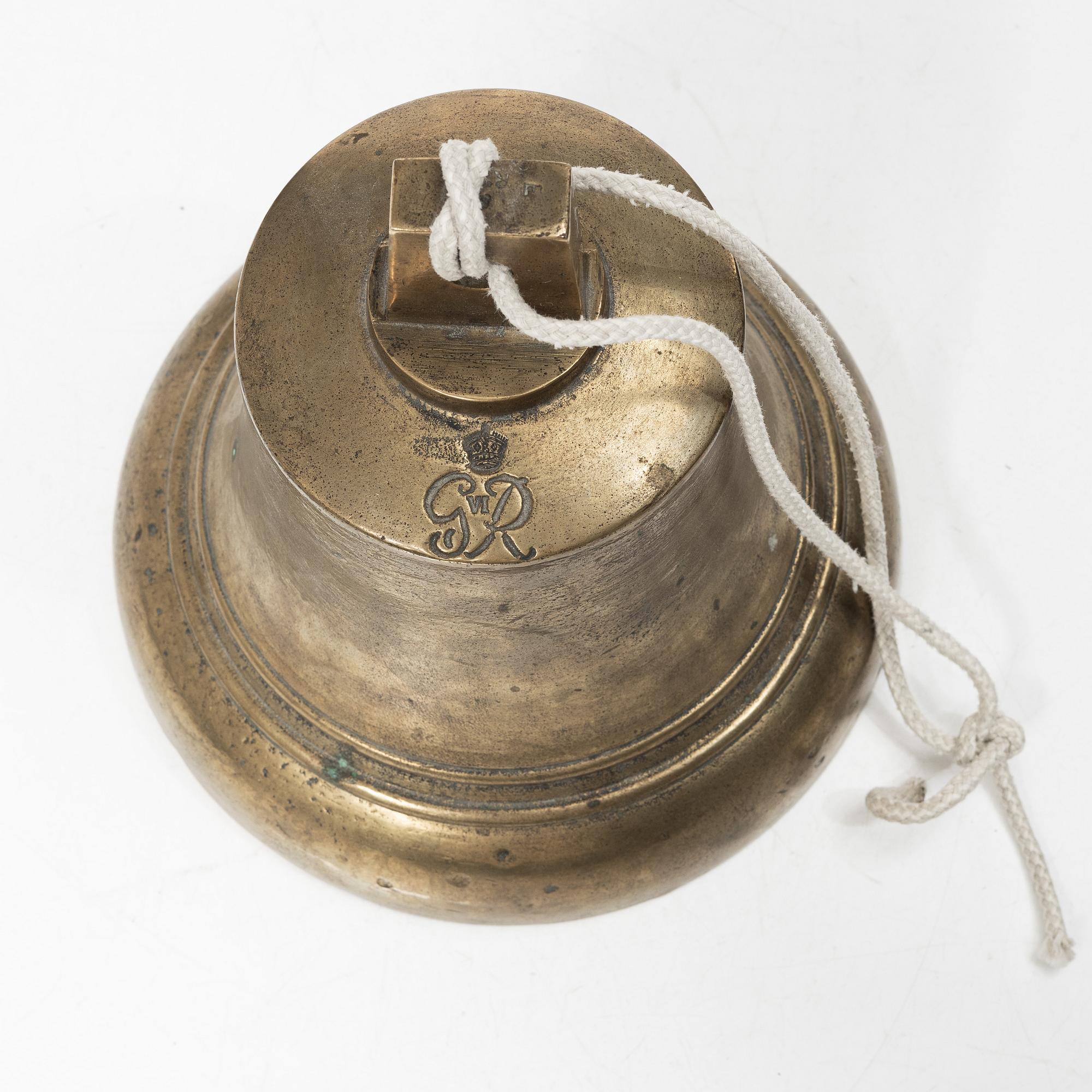 Ship's clock, British, 20th century.