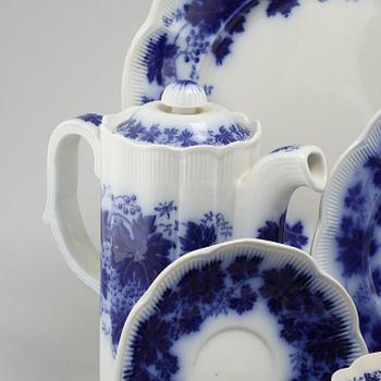77 pieces of earthenware tableware by Arthur Percy for Gustavsberg, model "Vinranka", first half of the 20th century.