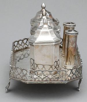 SKRIVSTÄLL, silver, Lissabon, Portugal, 1800-tal. Vikt ca 685g.