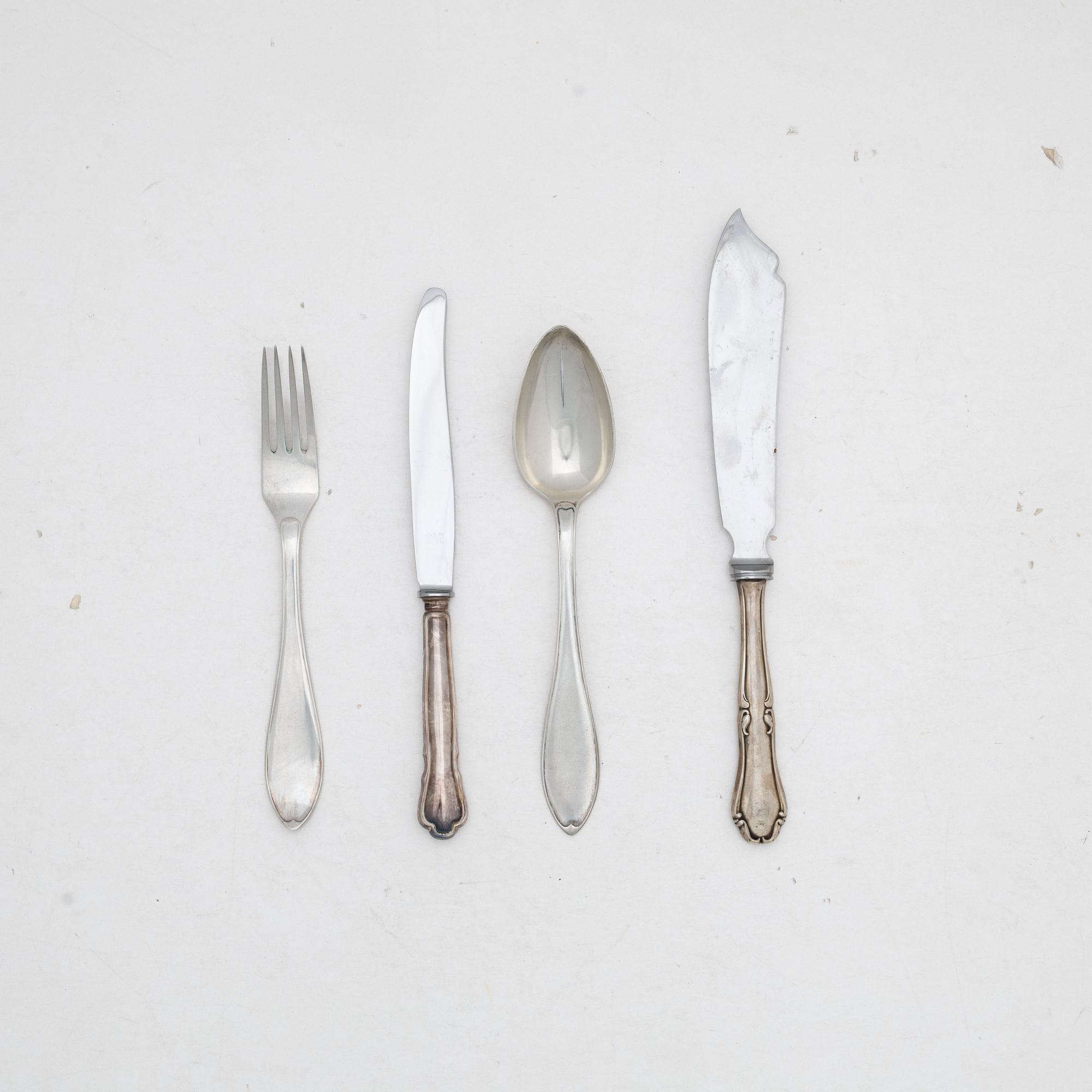 Cutlery, 28 pieces, silver, including CG Hallberg, Stockholm, 1904.