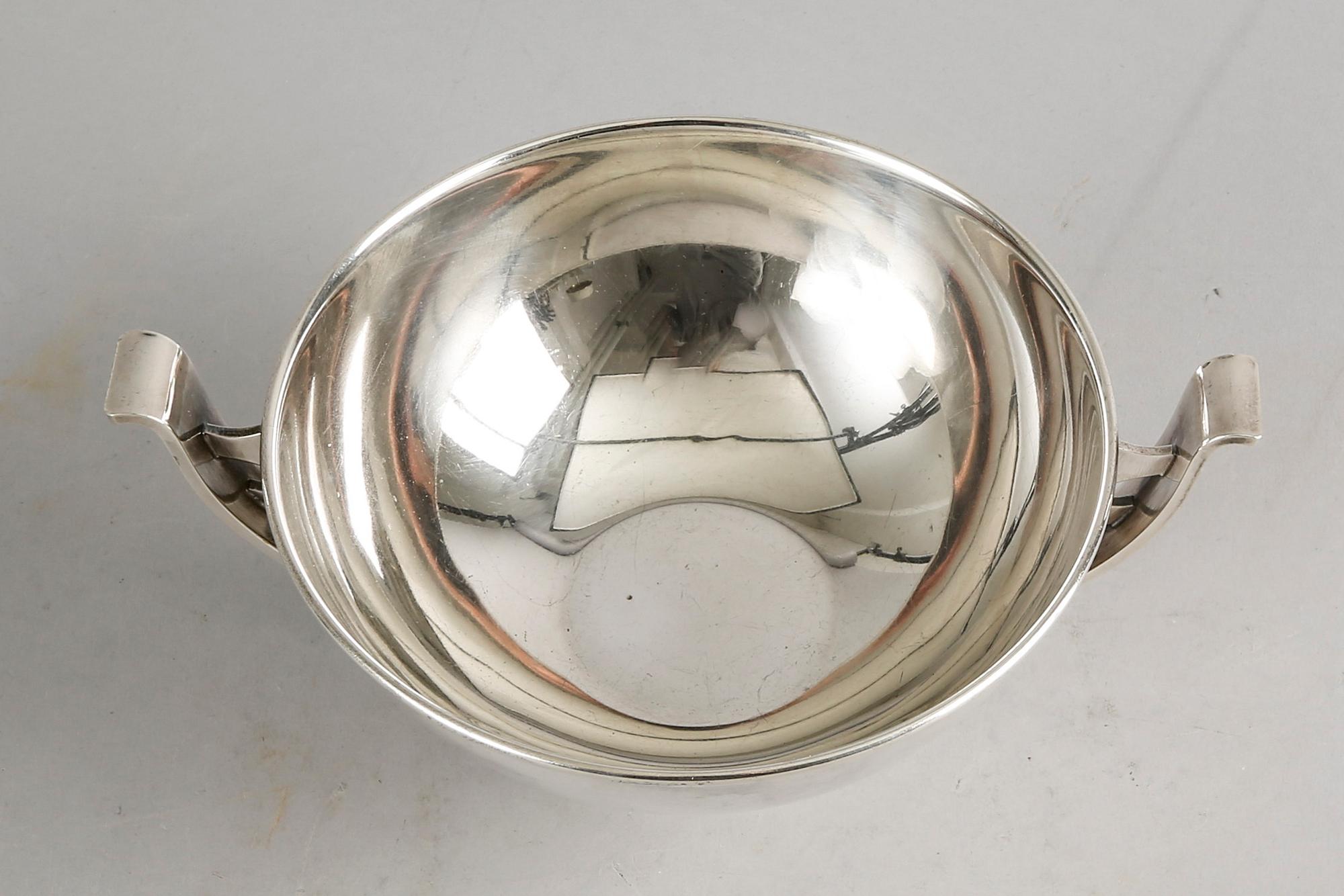 Ulla Fogelklou-Skogh, bowl, nickel silver.
