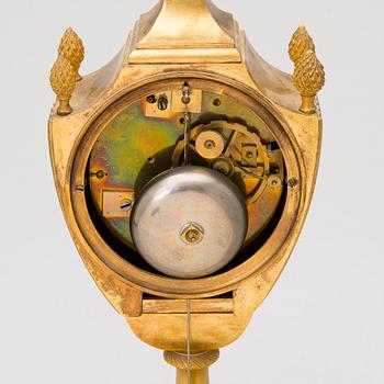 A ORMOLU CLOCK, Signed Lepaute á Paris, late 18th/early 19th century.