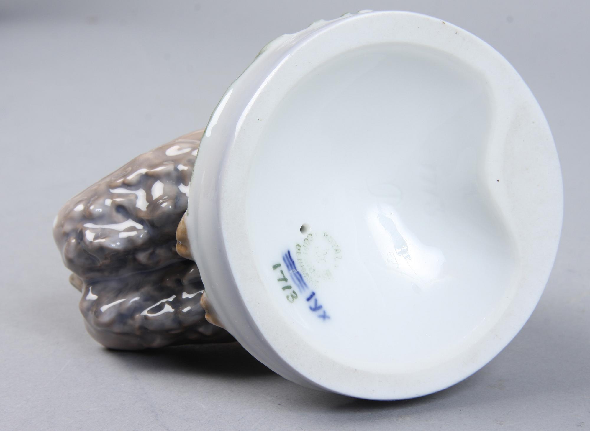 FIGURINER, 4 st, porslin,Bing o Gröndal samt Kongelig Dansk.