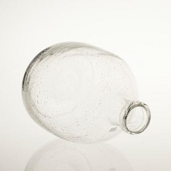FLASKA, glas, Kaj Franck, märkt i botten Nuutajärvi Notsjö.