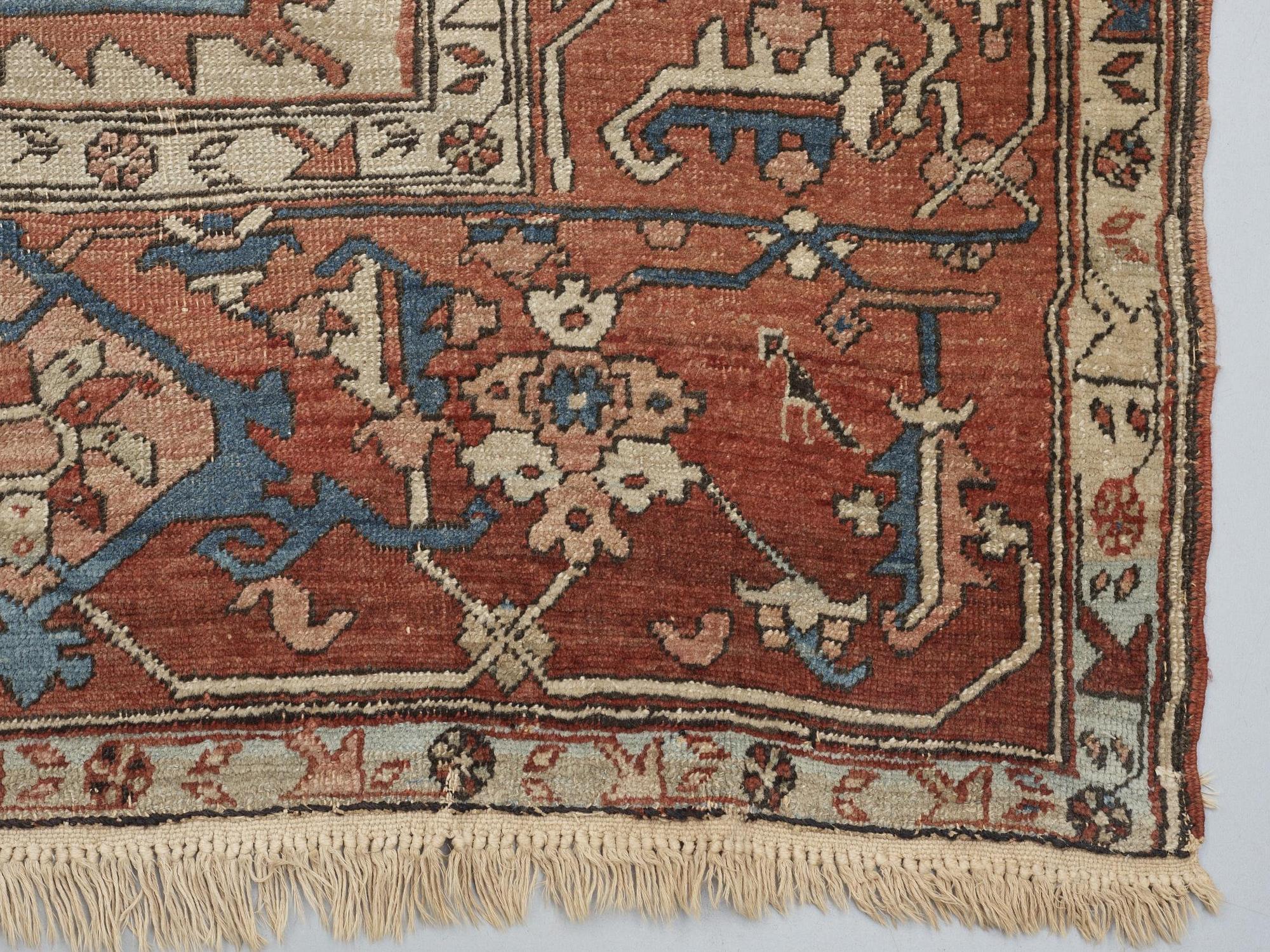 ANTIQUE HERIZ. 390 x 272,5 cm.