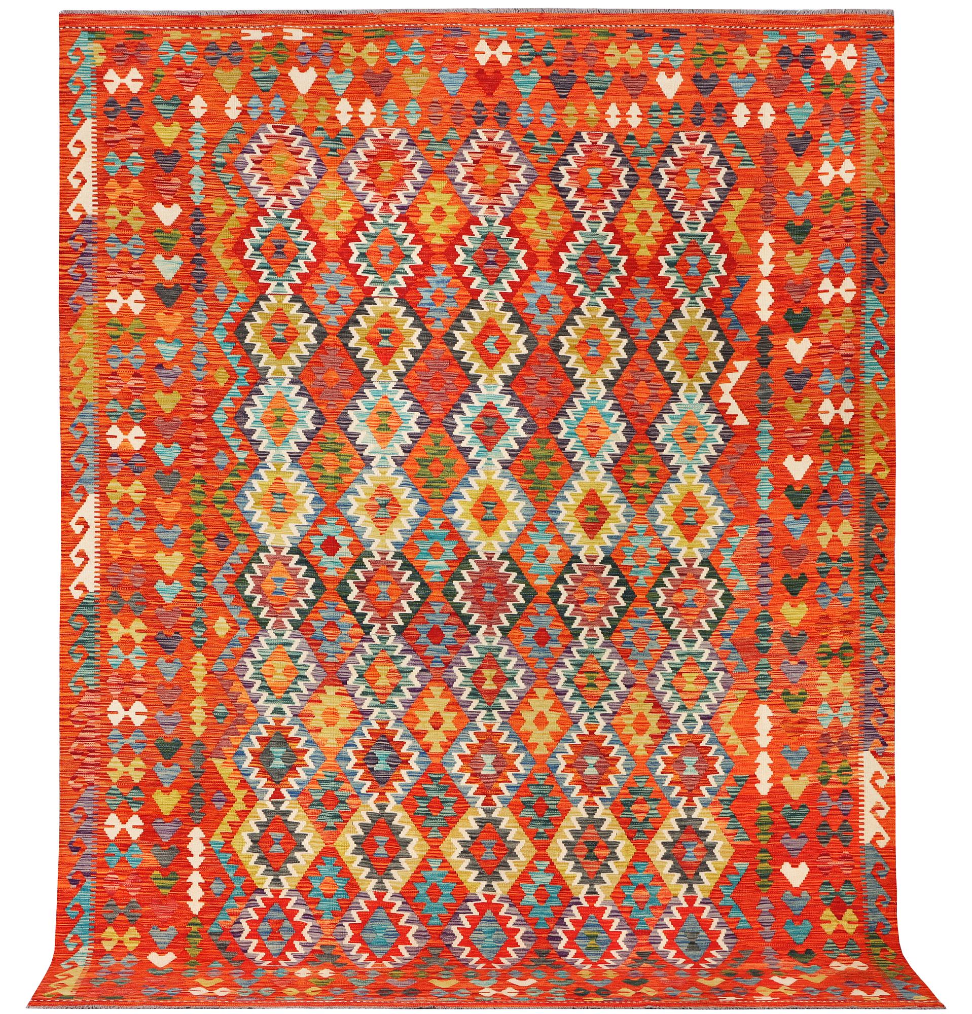 A Kilim carpet, c. 349 x 259 cm.