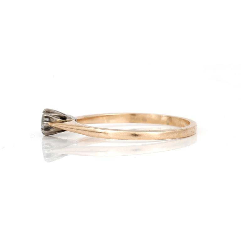 RING, 14K guld med briljantslipad diamant, ca 0,18 ct, Finland, 1998. Vikt 2,28 g.