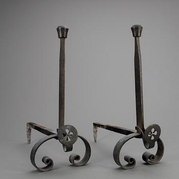 ELDHUNDAR, ett par, gjutjärn, 1800-tal.