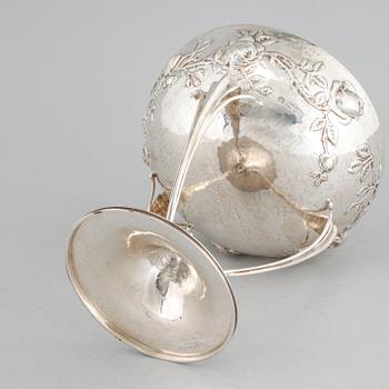 SKÅL, silver, Elkington & Co, London, jugend, tidigt 1900-tal, vikt 762 gram.