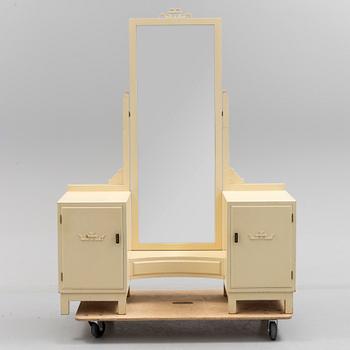 A 1920s dressing table.
