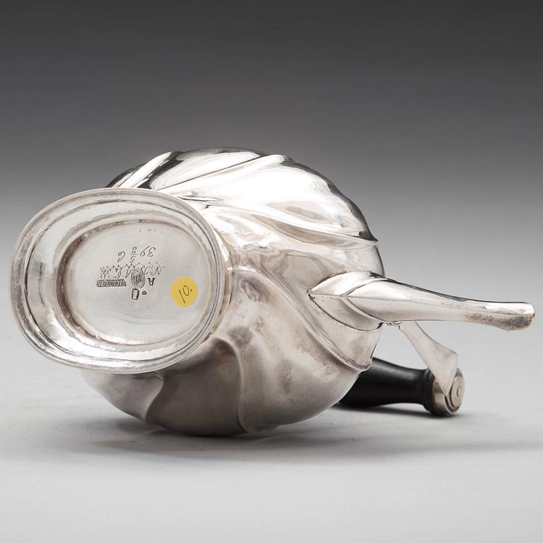 A Swedish mid 18th century silver tea-pot, mark of Jürgen Friedrich Sickman, Stockholm 1759.