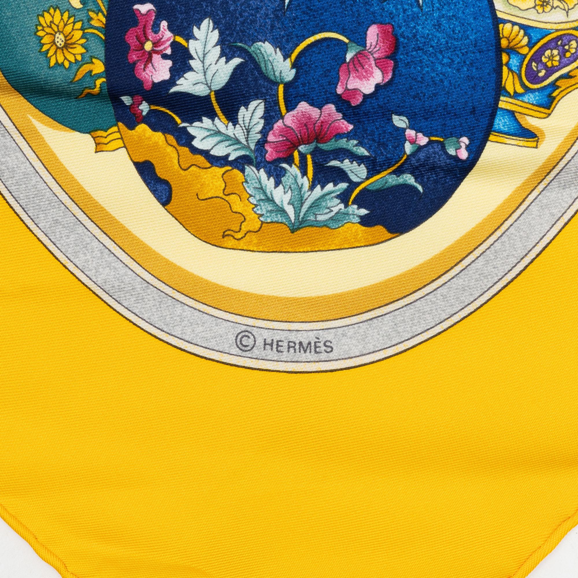 Hermès, scarf, "Qu'importe le flacon".