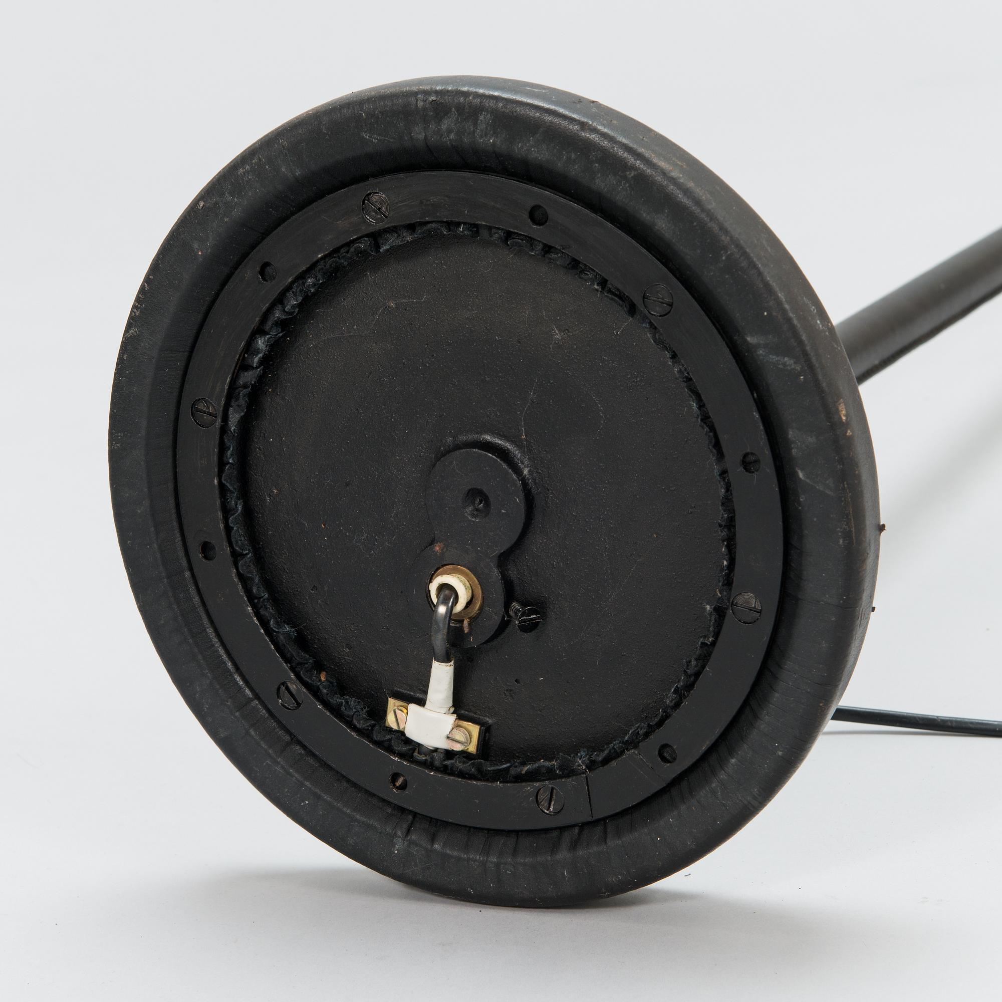 ALVAR AALTO, a 'A808' floor lamp for Valaistustyö.