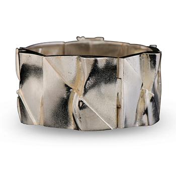 134. Björn Weckström, ARMBAND,"Månbro", silver. Lapponia 1979.