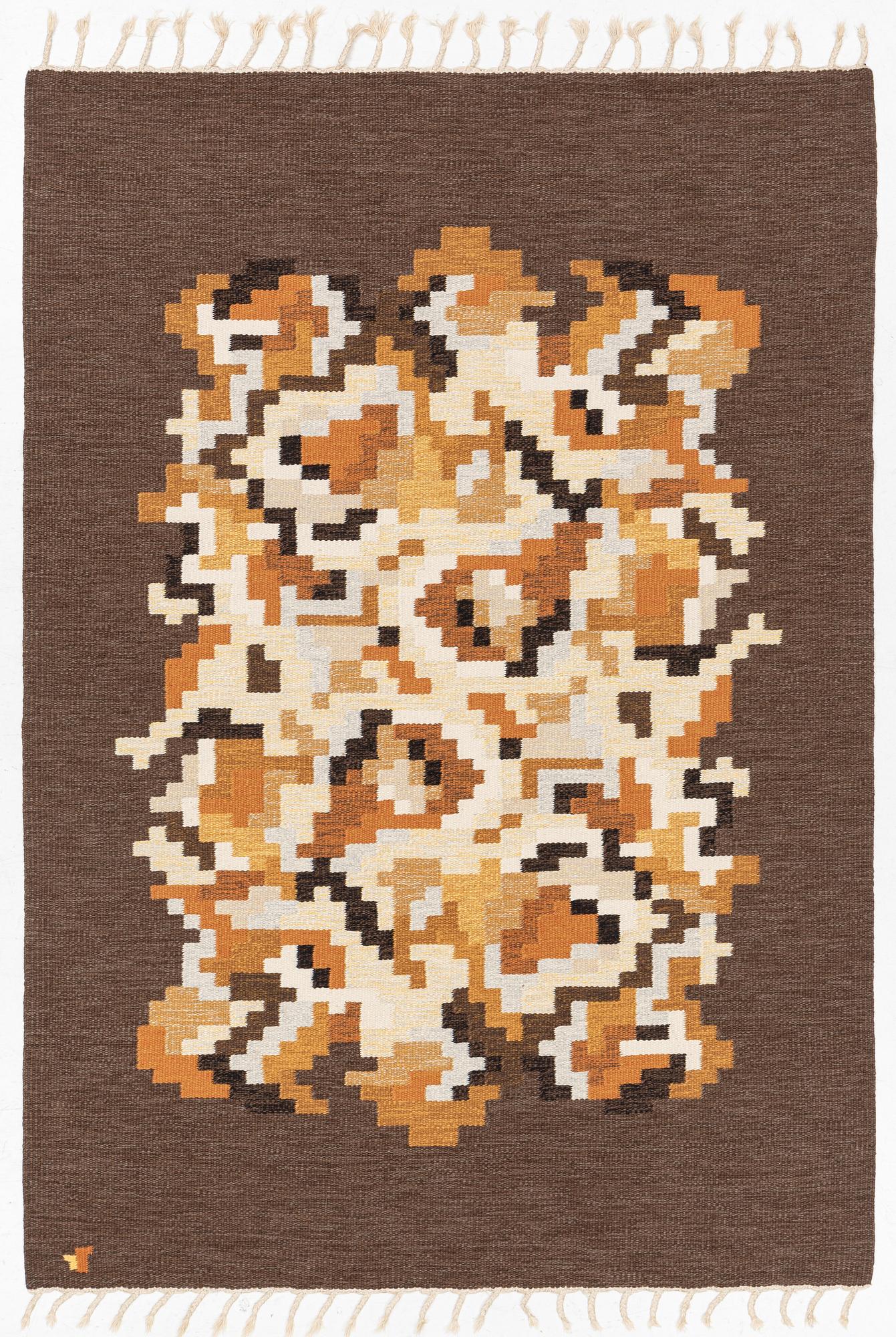 Erik Lundberg, a "Korall" flat weave carpet, Vävaregården Eringsboda, c. 240 x 169 cm.