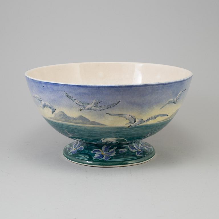 PEDER MÖLLER, a large creamware bowl from Gustafsberg, dated 94.