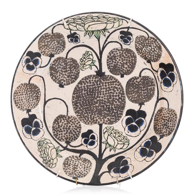 Birger Kaipiainen, a decorative ceramic plate signed Kaipiainen Arabia.