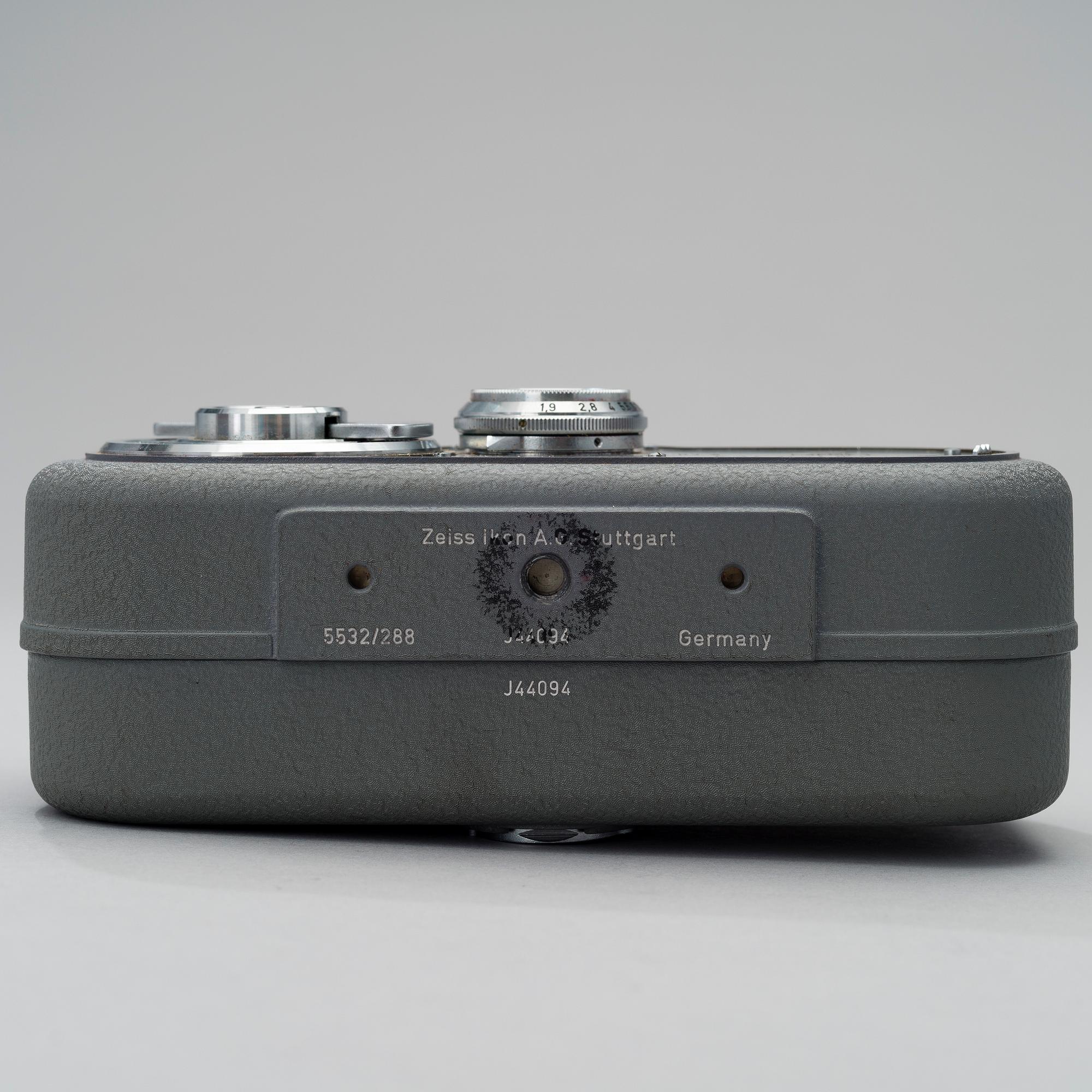 FILMKAMERA, Zeiss Ikon Movikon 8, Tyskland, ca 1900-talets mitt.