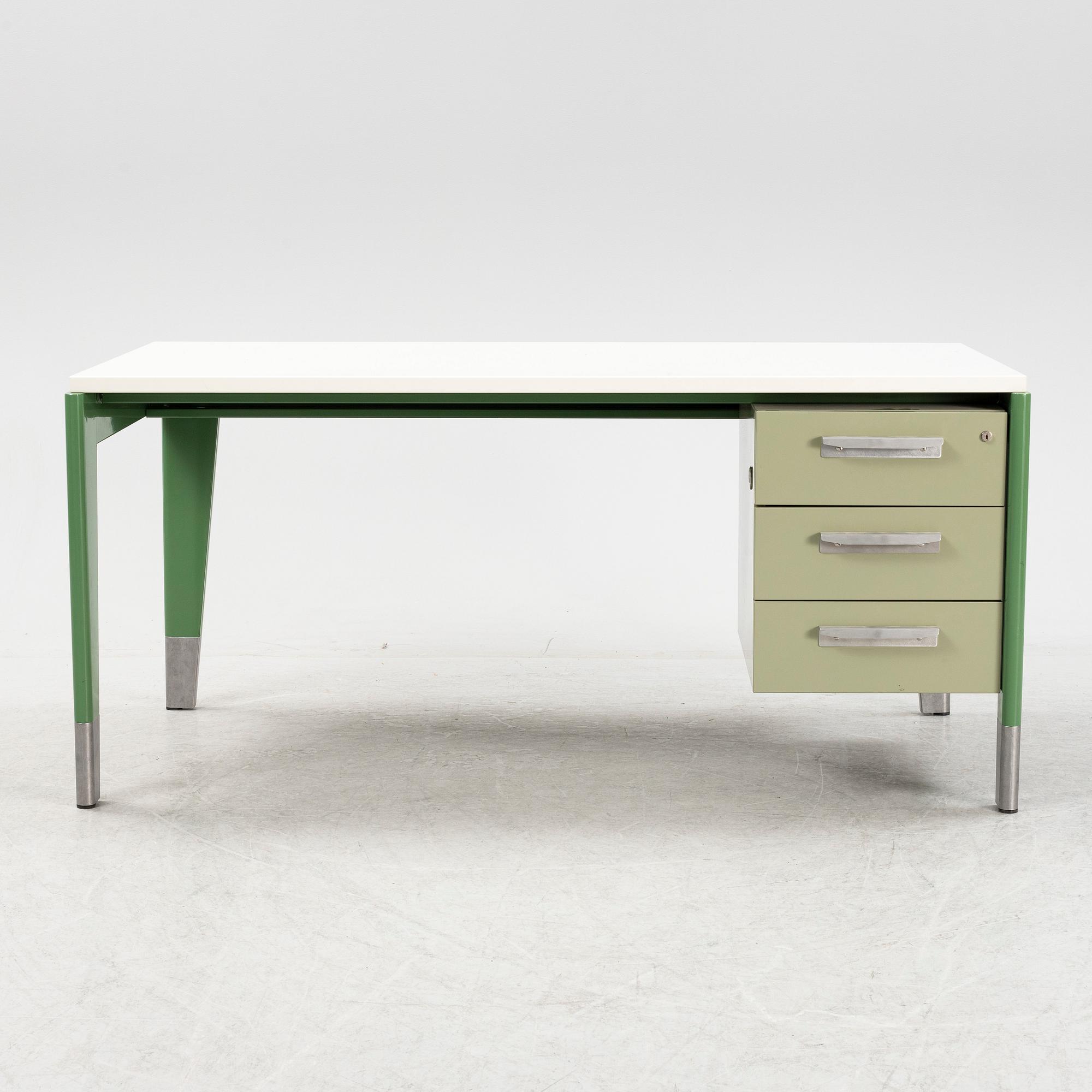 Jean Prouvé, skrivbord, "Bureau Métallique 1946", ur serien Prouvé RAW office edition, G-Star, Vitra, 2000-tal.