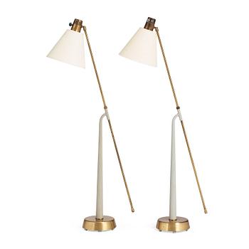 482. Hans Bergström, a pair of floor lamps, model " 541", ateljé Lyktan, Åhus 1940-50s.