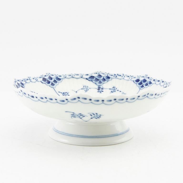 Service 6 pcs "Musselmalet Full Lace and Half Lace", Royal Copenhagen Denmark porcelain.