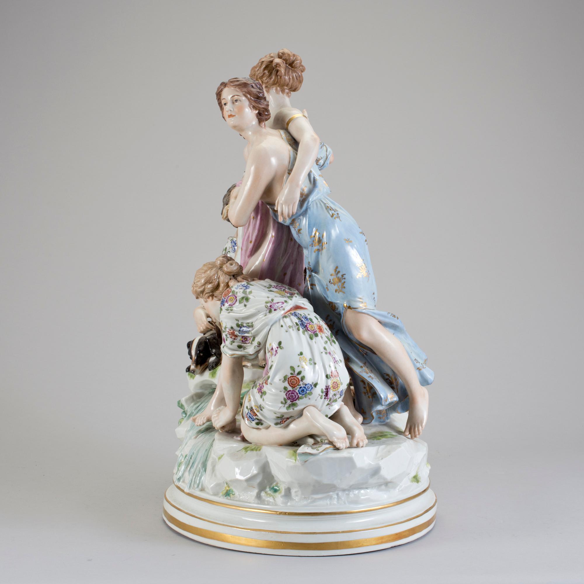 FIGURGRUPP, porslin, 1900-talets första hälft.