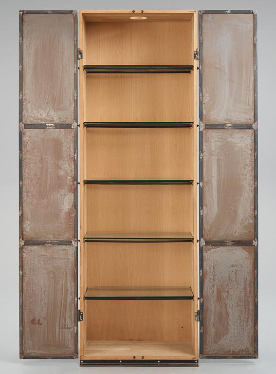 Jonas Bohlin, a 'Slottsbacken' cabinet, ed. 104/200, Källemo, Sweden post 1987.