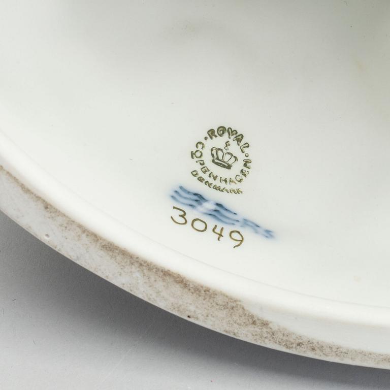 FIGURIN, porslin, Royal Copenhagen.