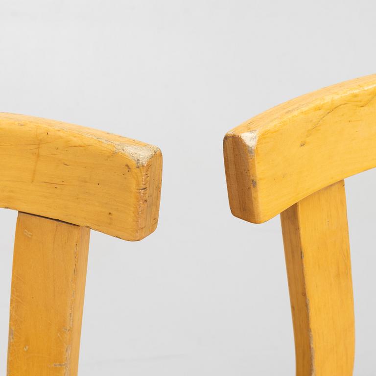 Alvar Aalto, stolar, 4 st, modell 69, Artek, Finland, 1900-talets andra hälft.