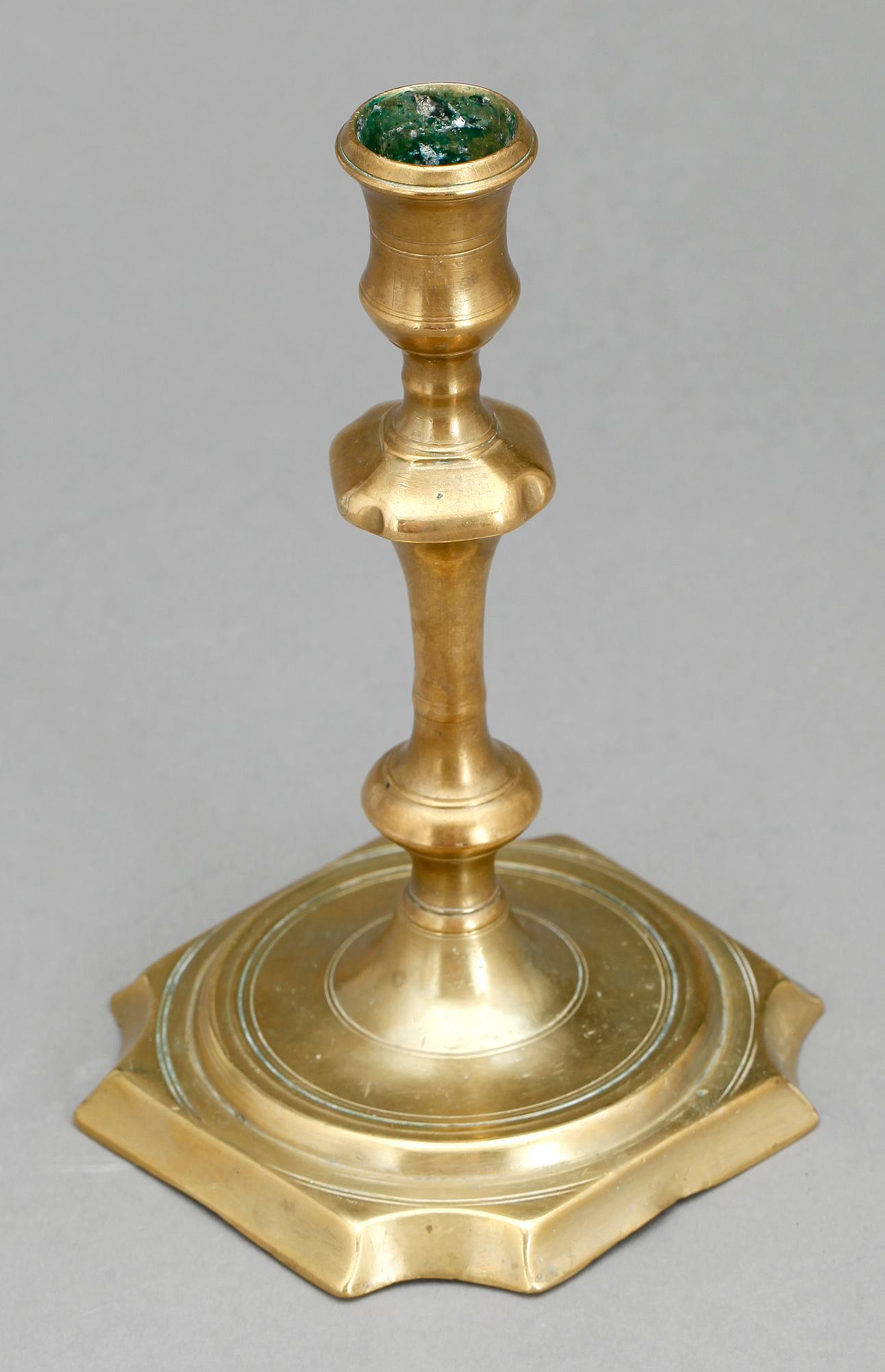 LJUSSTAKE, mässing, barock, 1700-talets mitt.