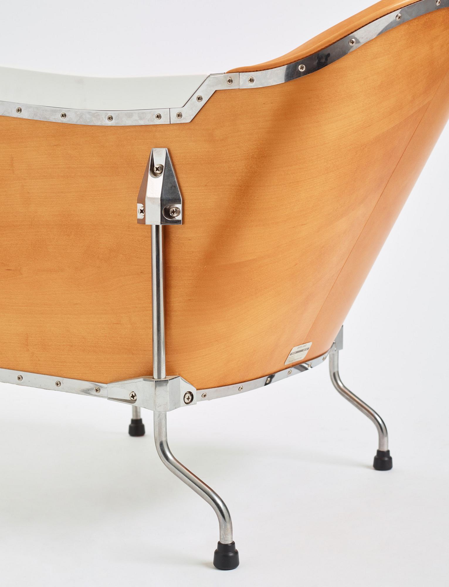 Mats Theselius, a "Birdland" easy chair, ed. 32/360, Källemo, Värnamo post 2009.