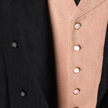 Five pieces of clothing owned by Kar de Mumma, second half of the 20th Century.