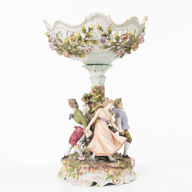 A porcelain centrepiece, Germany, circa 1900.