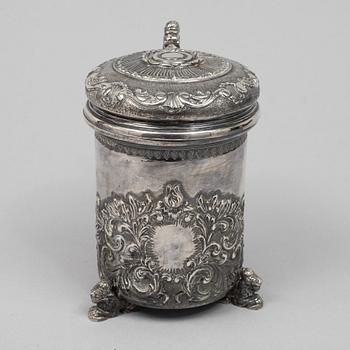 A Baroque style silver beaker, Swedish import marks, first half of the 20th Century.