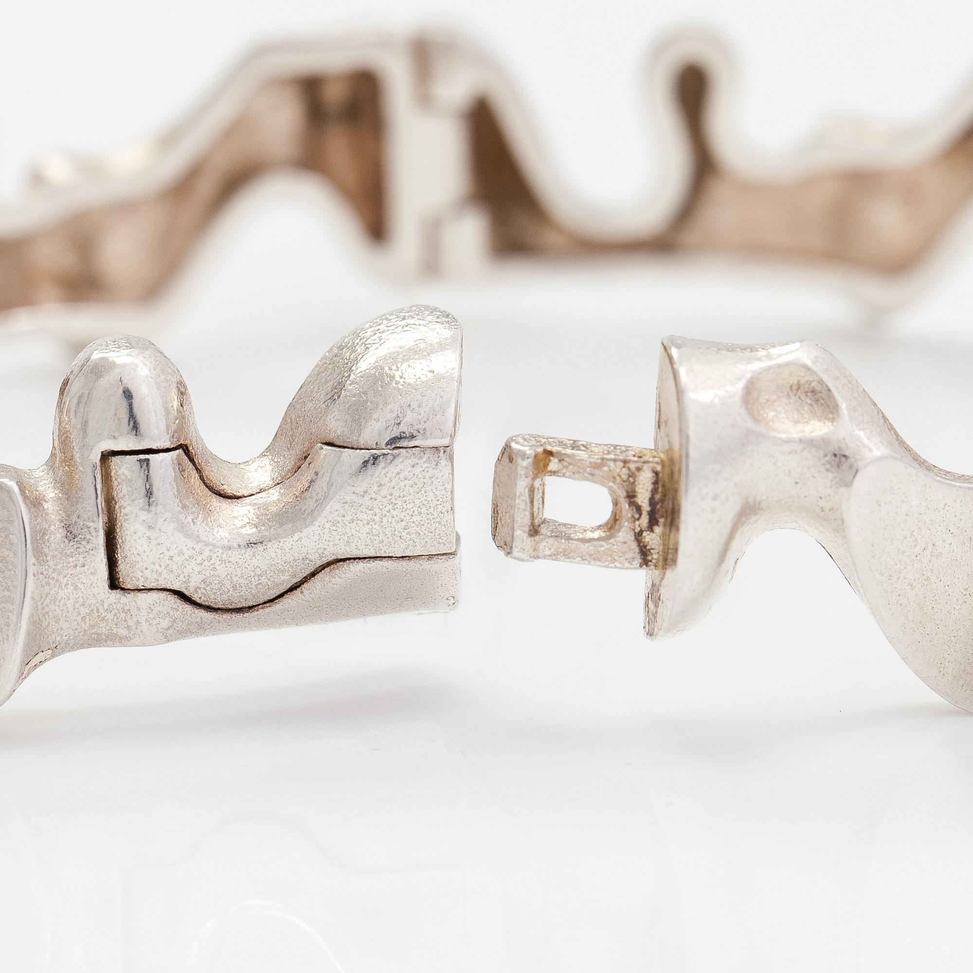 Armband "Cetus" och örhängen "Calloipe", sterlingsilver. Lapponia 1979 och 1984.