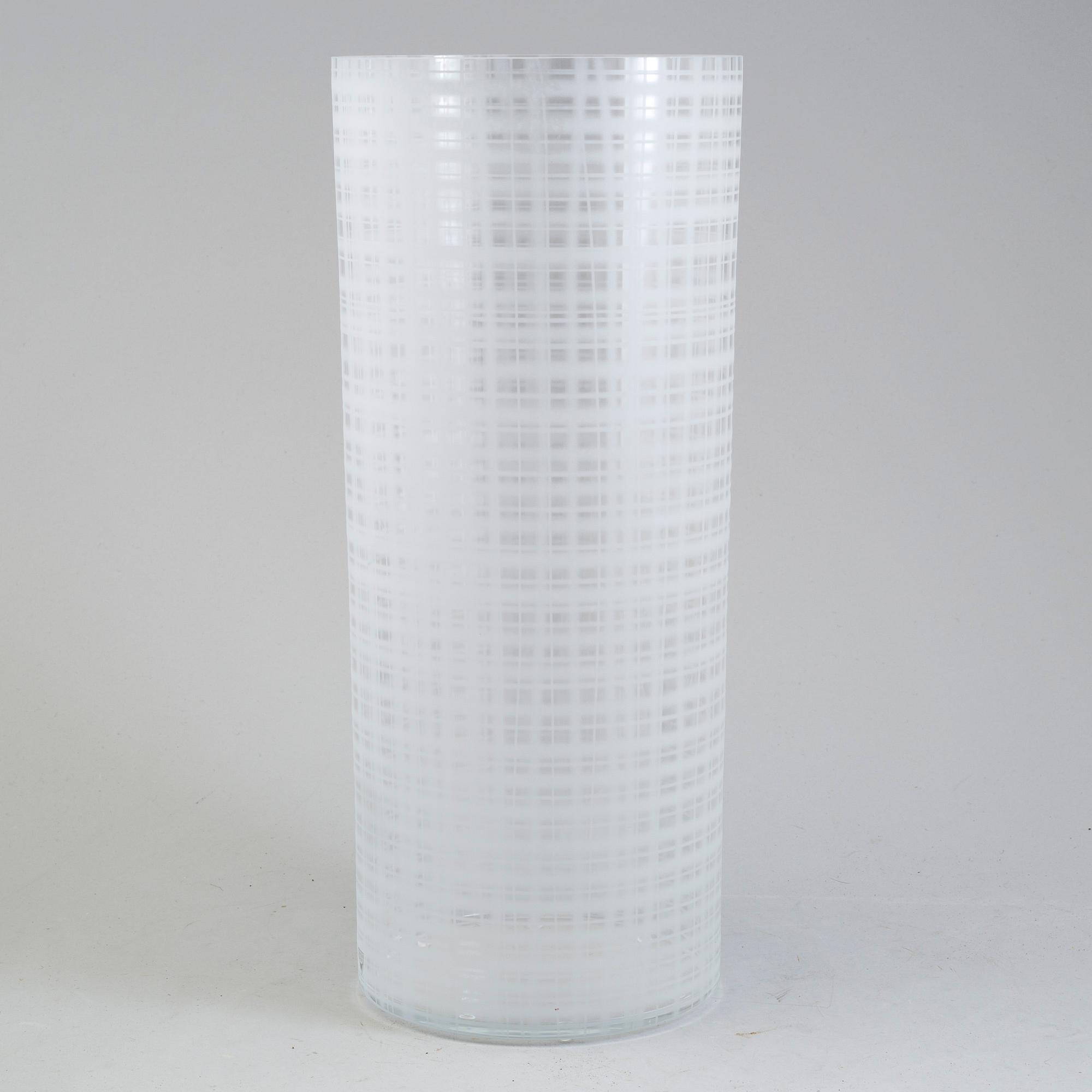 INGEGERD RÅMAN, vas, glas, "Slowfox", Orrefors, signerad.