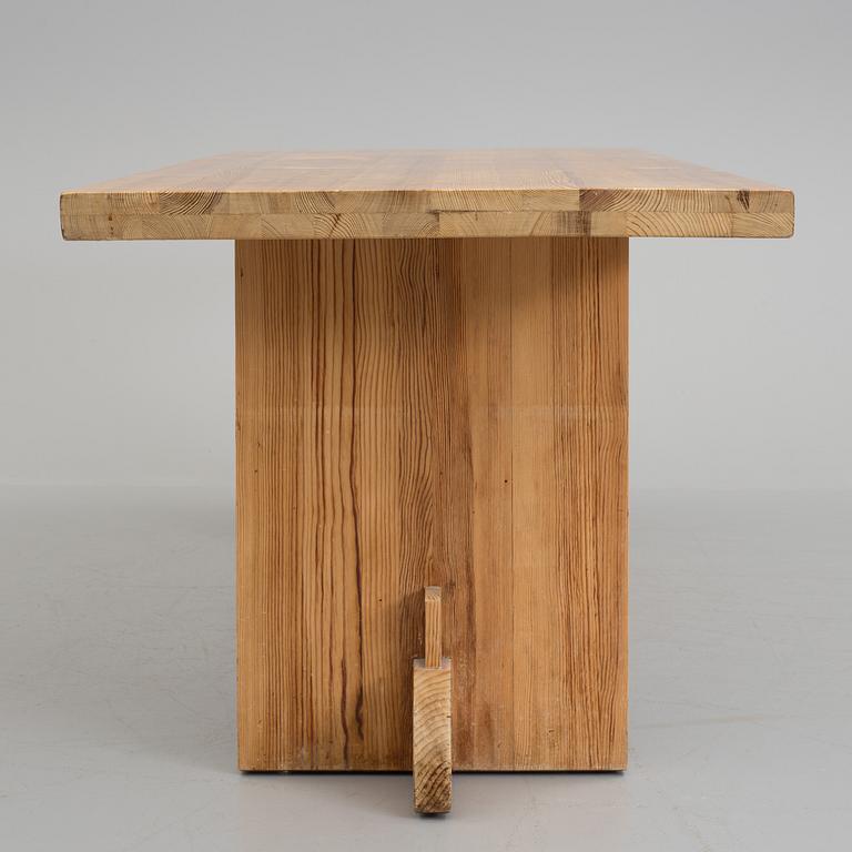 An AXEL EINAR HJORTH, "Lovö" table, Nordiska Kompaniet, 1930s.