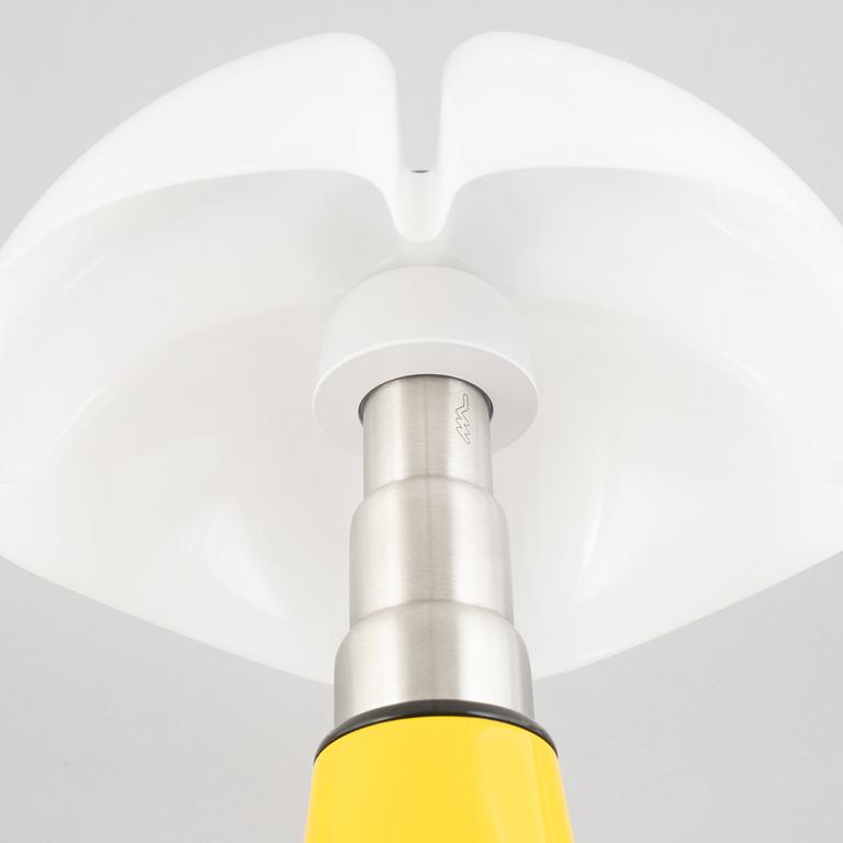 Gae Aulenti, a "Minipipistrello" table lamp, Martinello Luce, Italy.