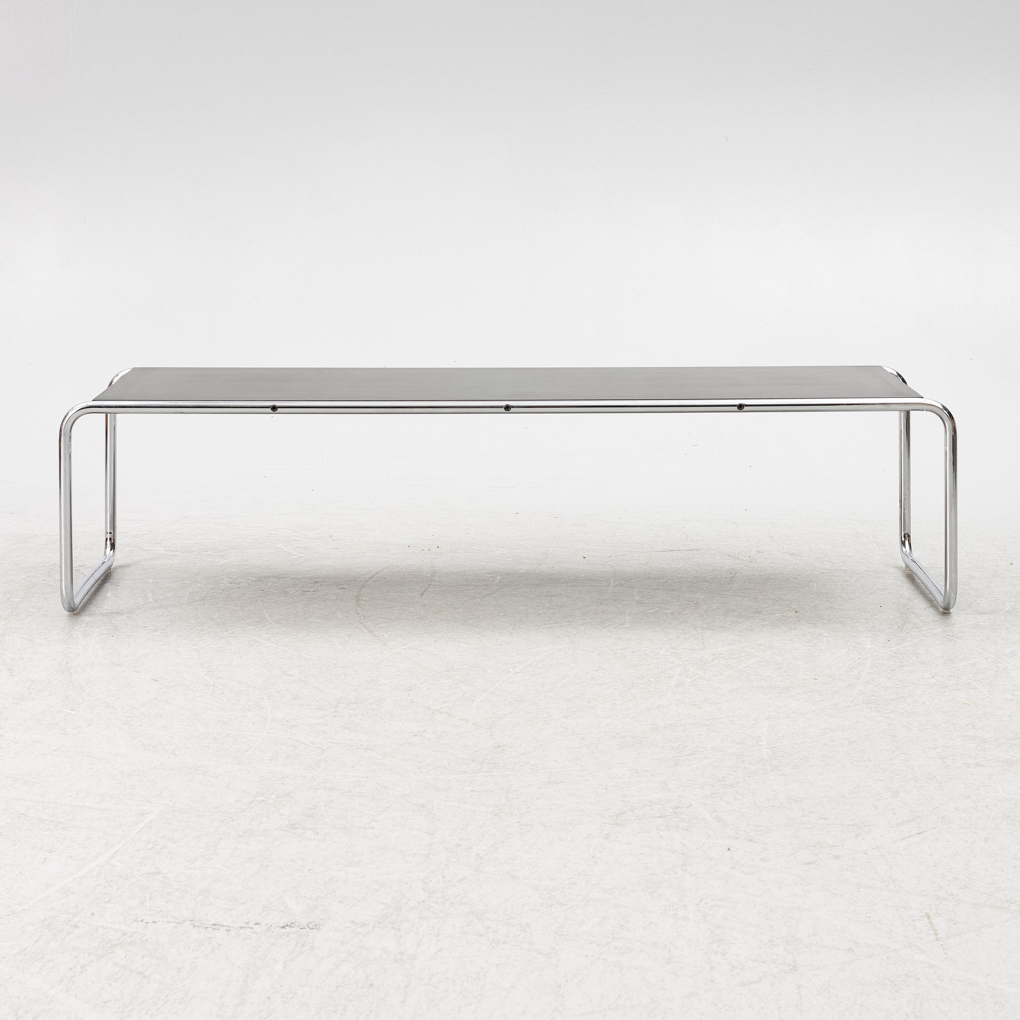 Marcel Breuer, soffbord, "Laccio table", Knoll.