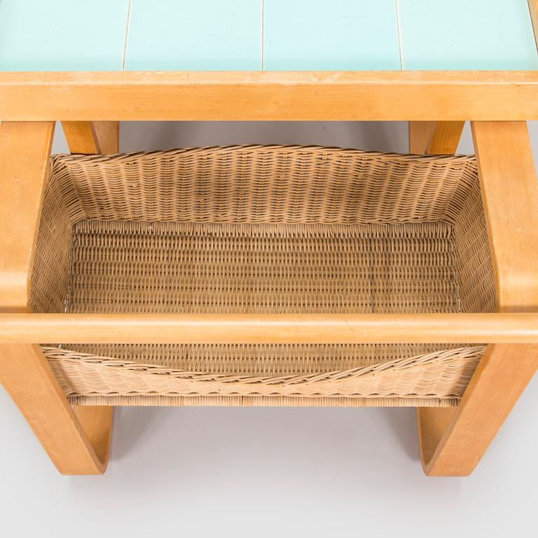 Alvar Aalto, serveringsvagn, modell 100, O.Y Huonekalu-ja Rakennustyötehdas A.B. tidigt 1950-tal.