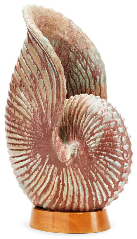 A Gunnar Nylund stoneware sculpture of a seashell, Rörstrand.