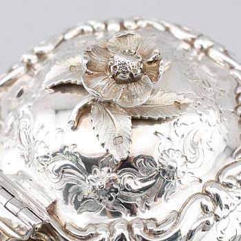TESERVIS, 3 delar, silver, Sheffield 1881. Vikt 1459 g.