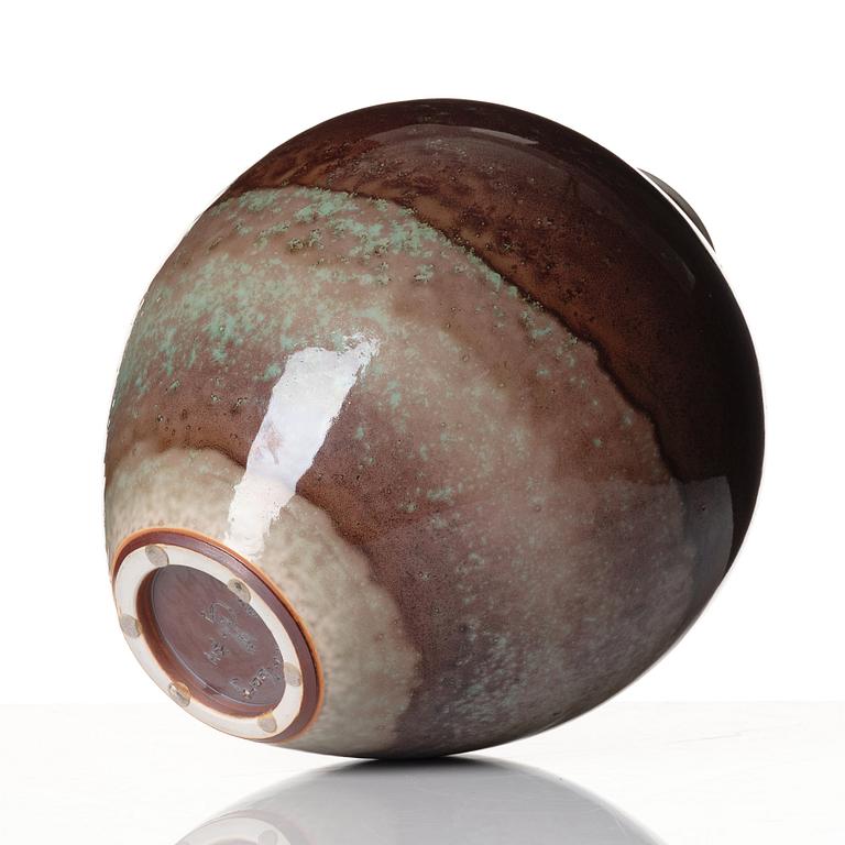 Berndt Friberg, a stoneware vase, Gustavsberg studio, Sweden 1974.