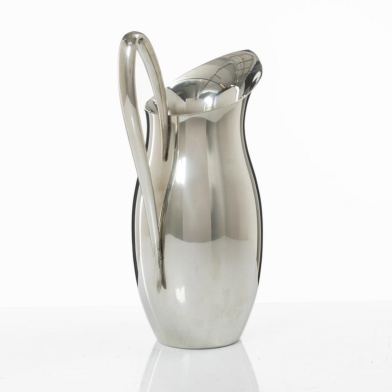 Sebastian Schildt, a pewter jug, Firma Svenskt Tenn, Stockholm 2021.