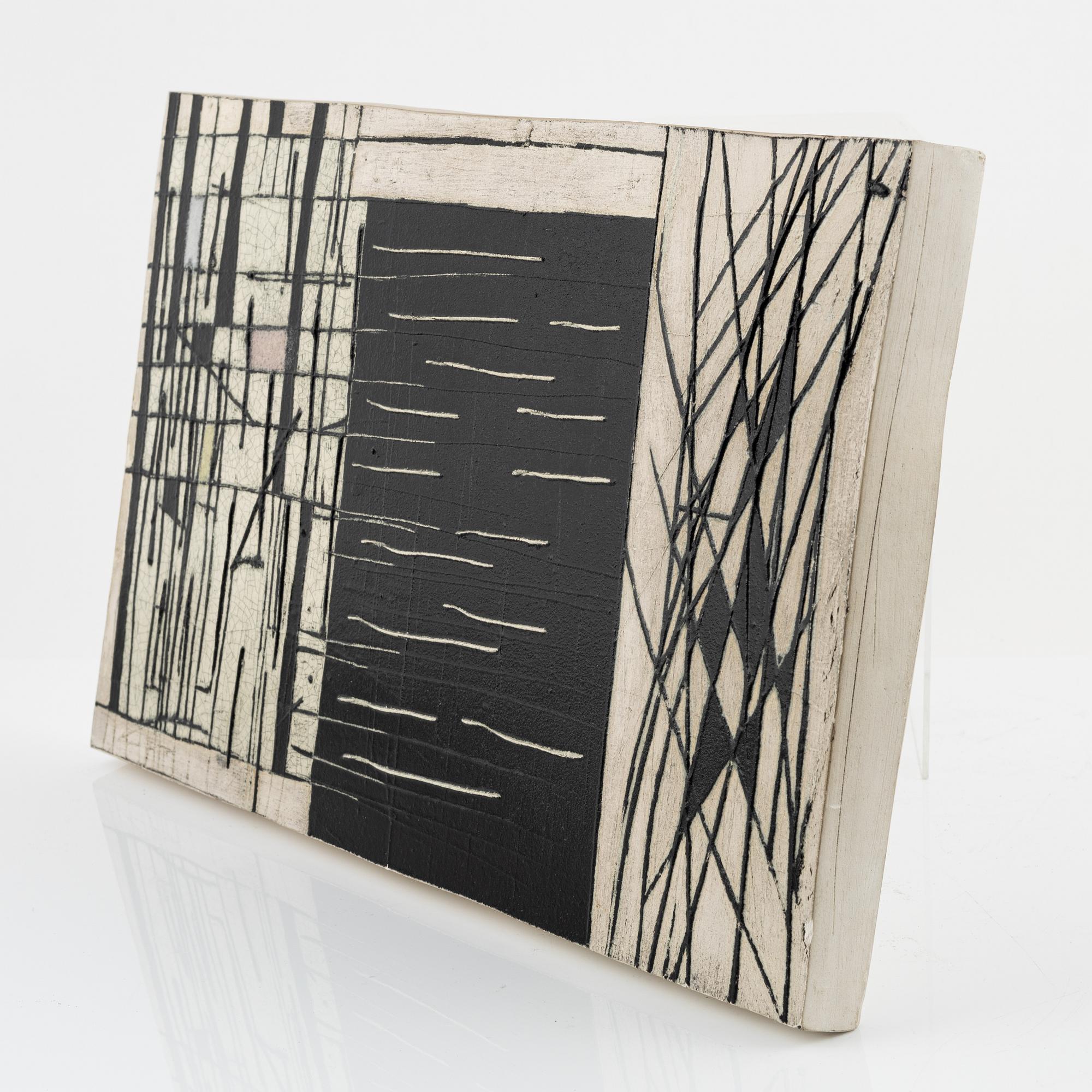 Karl Heinz Schultz-Köln, vas, samt relief, stengods, Arabia, Finland.