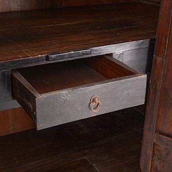 A pair of Chinese cabinets, early 20th century.